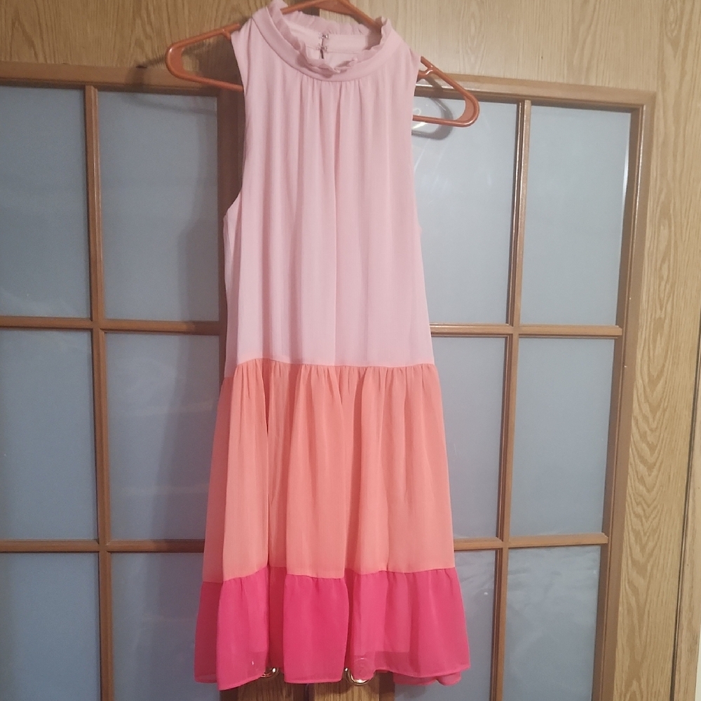 Melonie T Tri Color Pink Sleeveless Dress With Keyhole Back Size 4